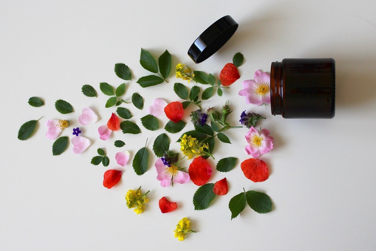 Kosmetyki naturalne – jak zadbać o siebie bez chemii?